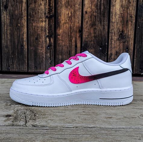 nike air force 1 damen schwarz pink|nike air force 1 angebot.